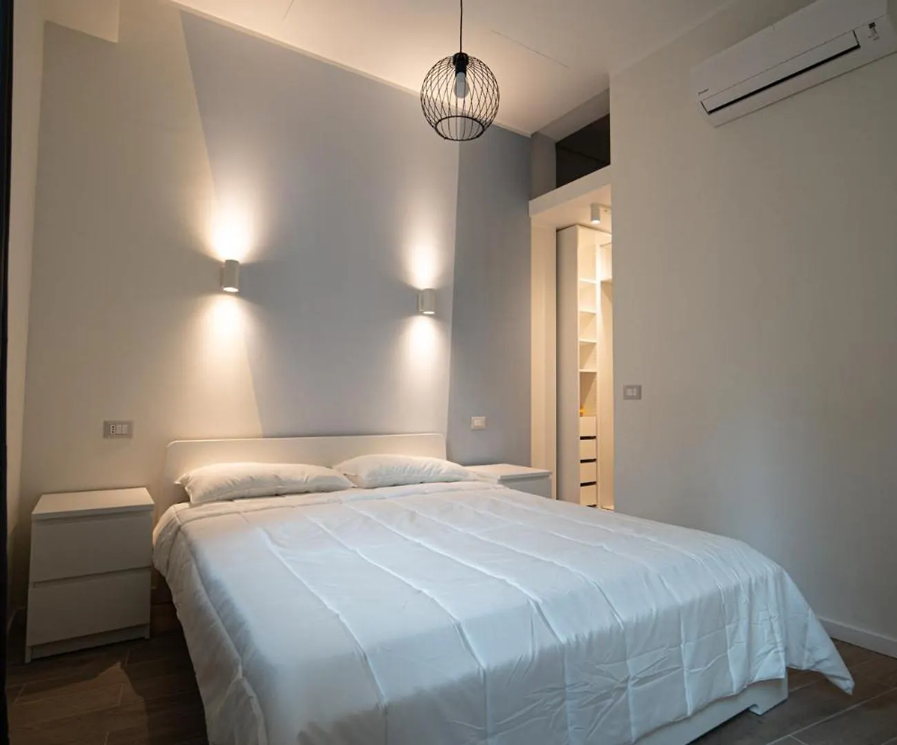 Rifugio Milanese Con Parcheggio Privato, Ambiente Tranquillo E Convenienza Apartment Italy