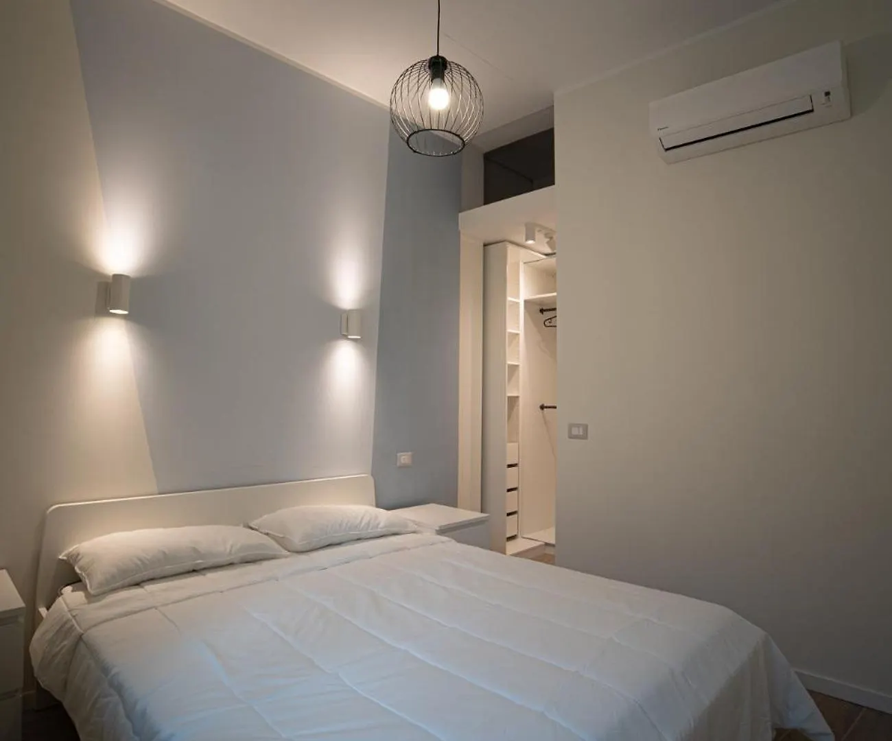 Rifugio Milanese Con Parcheggio Privato, Ambiente Tranquillo E Convenienza Apartment 0*, Milan