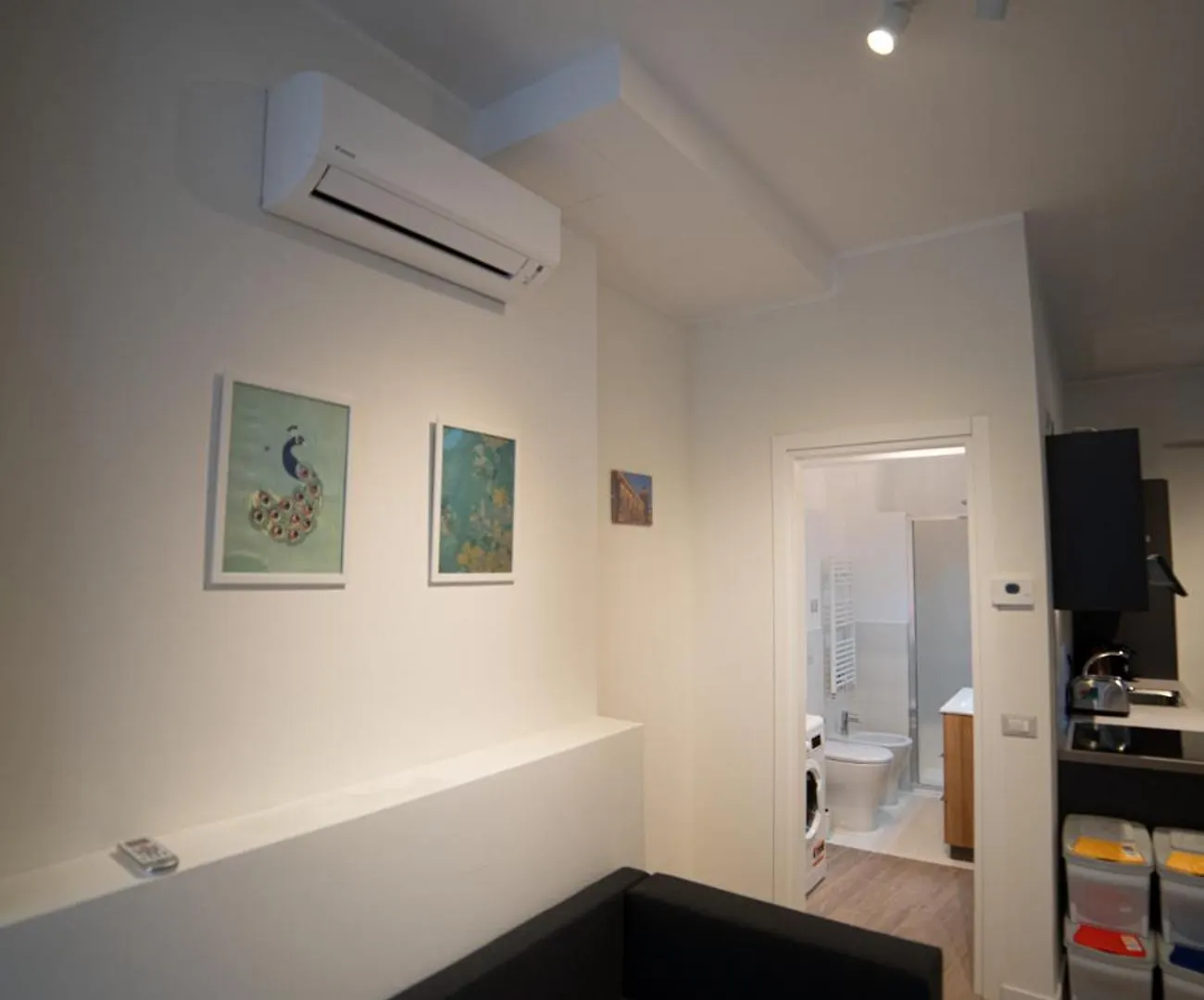 Rifugio Milanese Con Parcheggio Privato, Ambiente Tranquillo E Convenienza Apartment  Milan